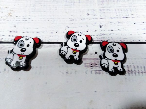 Серединка Щенок. Размер 2*1,5 см