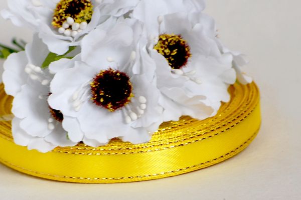 Стрічка атласна. Ширина 1 см. Жовтий з золотим люрексом