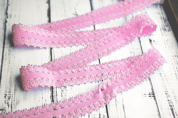 Резинка ажурна 23 мм Рожева 1 м