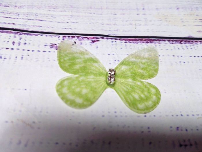 Метелик шифоновий. Розмір 40-45 мм.