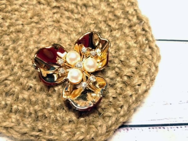 Серединка квіточка. Розмір 3,5 см