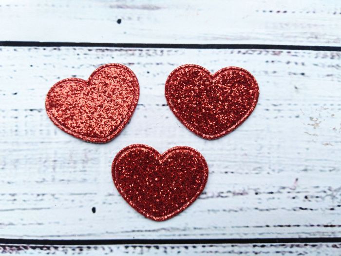Серце 25*20 мм Екошкіра Червоне 1 шт