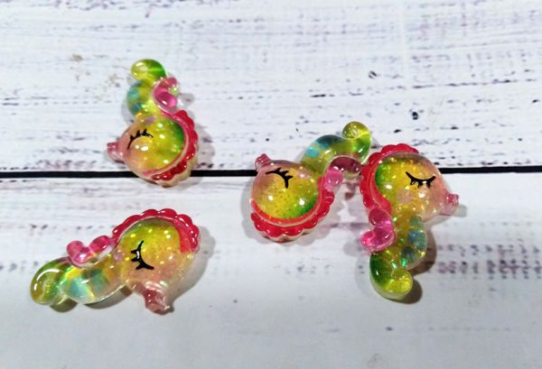 Серединка Морской конек. Размер 2,2*2 см