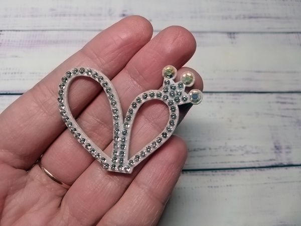 Вушки зайчика. Розмір 36*58 мм