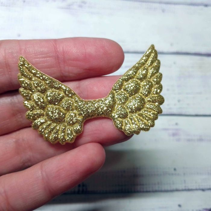 Крильця, золотий, екошкіра. Розмір 5*3,5 см