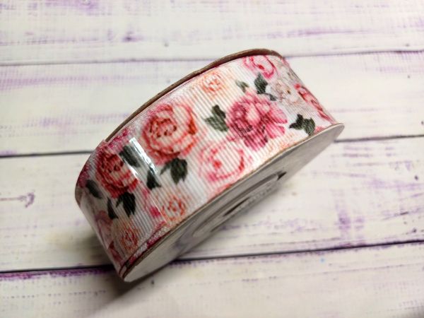 Репсова стрічка. Ширина 2,5 см. Півонії рожеві